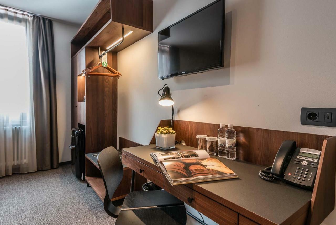 Hotel Mrak Ljubljana Kültér fotó